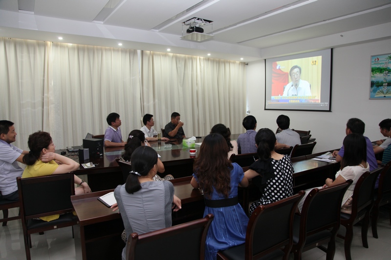 �v�R�������ξֽM���� �տ�ȫʡ�h��Ⱥ��·��������(sh��)�`���(d��ng)���}�o��(d��o)��(b��o)��