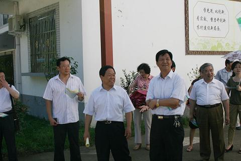 平頂山市政協(xié)領(lǐng)導(dǎo)調(diào)研全市鄉(xiāng)村旅游和農(nóng)家賓館發(fā)展情況