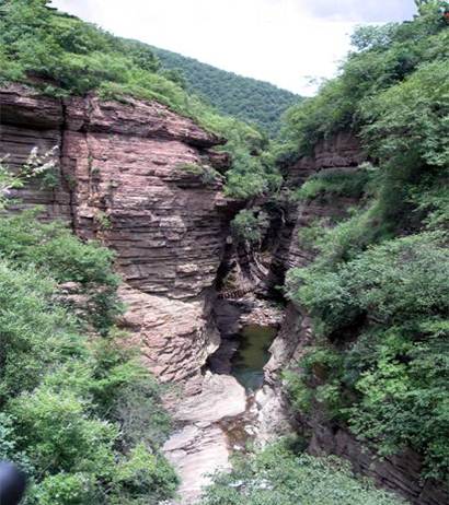 ������ɽ�������µ�һ���� �pǧ���y�Ә�(sh��)