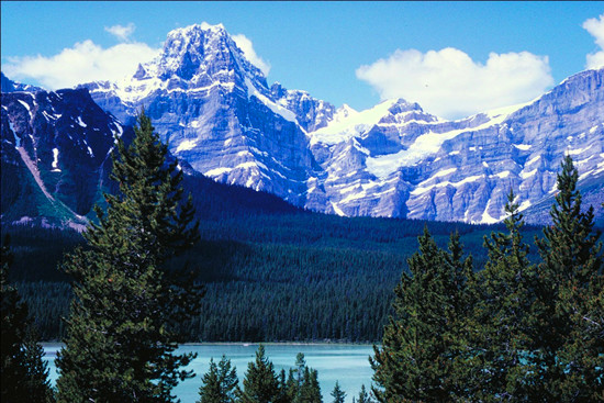 ����&ldquo;��&rdquo;�� ����(n��i)��ɽѩ���P�c(di��n)