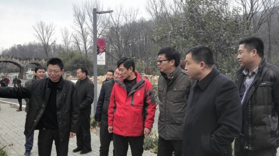 �ܿ������ν�ͬ���W�R�v�R��W������