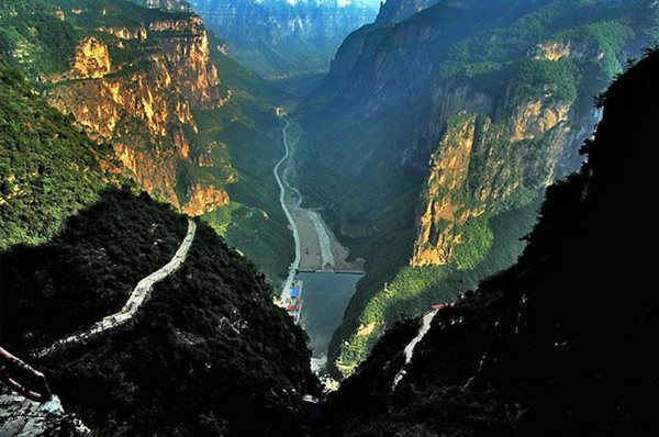 ���κ�ȥ̎ 18���е�ɽ���x���]