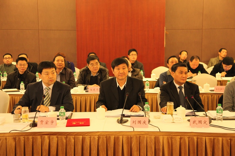 �������Ό��҆�Ȼ���ڰ��}�v�R������