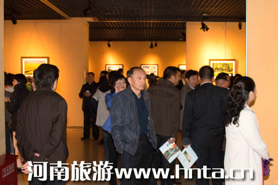 &ldquo;�tɫ���� �����¿h&rdquo;�zӰ��Ʒչ�_Ļ