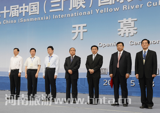 ���T�{�S�����ι�(ji��)