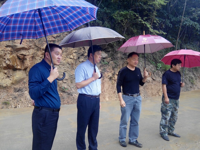 局領(lǐng)導(dǎo)到老樂山景區(qū)調(diào)研