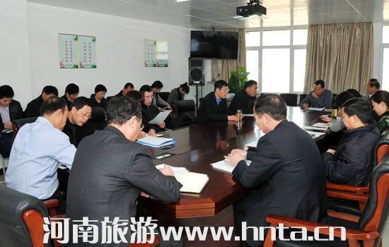 �Ҿ����_��ֱ�hί���h���}�о��C�P�h������