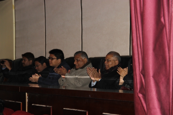 ӡ���⽻����(gu��)��(w��)���L(zh��ng)�������g(sh��)�^���^����