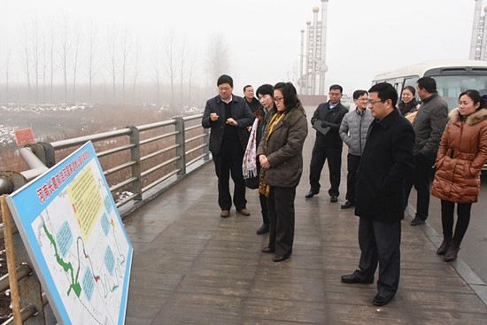 �S�����I(l��ng)��(d��o)�{(di��o)���L(zh��ng)��2016���\���Ļ����ήa(ch��n)�I(y��)���c(di��n)�(xi��ng)Ŀ