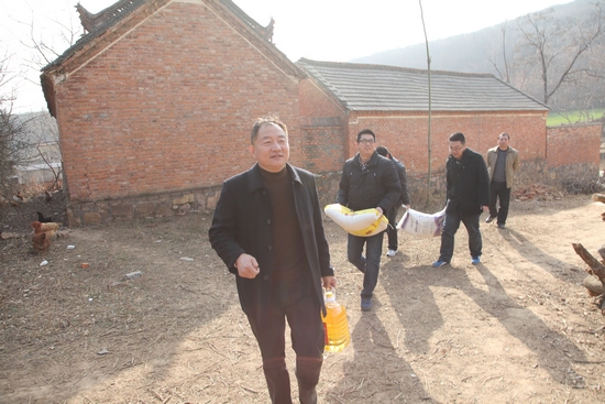 �v�R�������ξָ���ؚ�c�_չ����(ji��)��ؚο������