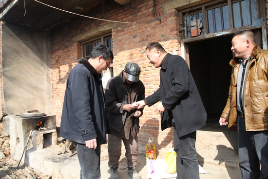 �v�R�������ξָ���ؚ�c�_չ����(ji��)��ؚο������