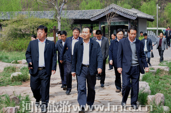 ʡ���ξ־��L(zh��ng)���佭����?zh��)���{�șz��ָ��(d��o)���^(q��)������������ 