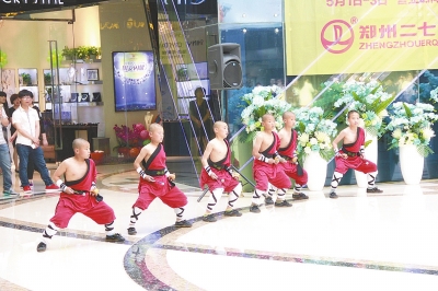 ������ɮُ����������W ����Ů�I(l��ng)�^���Ჴ�����^(q��)���\ƽ��