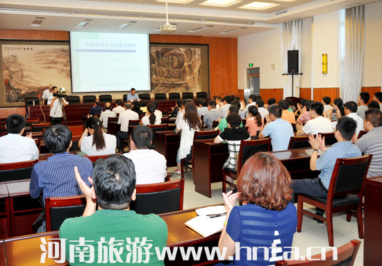 �Ҿ�&ldquo;�����v��&rdquo;�ٴ��_�v