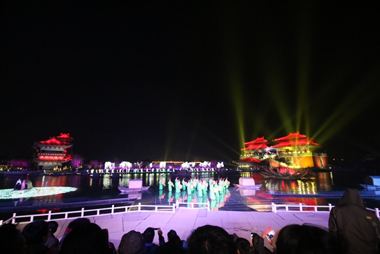 2016�|�����A