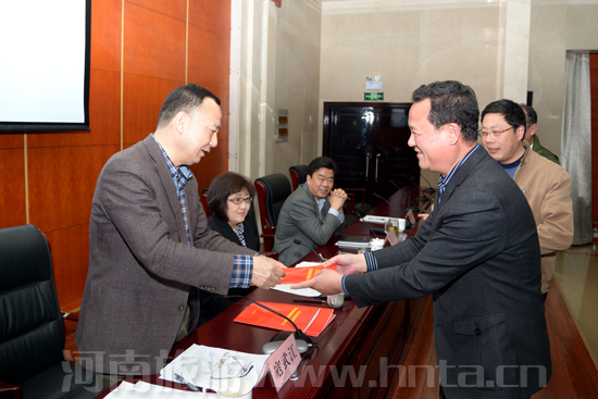 �Ҿ����_ȫ��˼���������h�L(f��ng)�������O(sh��)������(hu��)�h