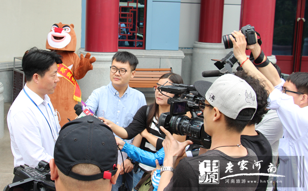 �������γ������L����F�W�R���ݷ��؅��^����