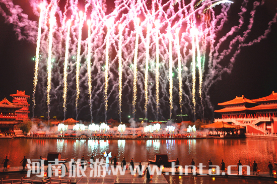 2016�Ї�(gu��)�����ݣ���(gu��)�H���γ������L(zh��ng)Փ���c��(hu��)���e�����(y��ng)���_�����������Ƿ⿼��