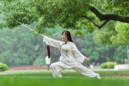 ��2020�ꌢ���ɰق���Ӱ����w������Ŀ�ĵ�