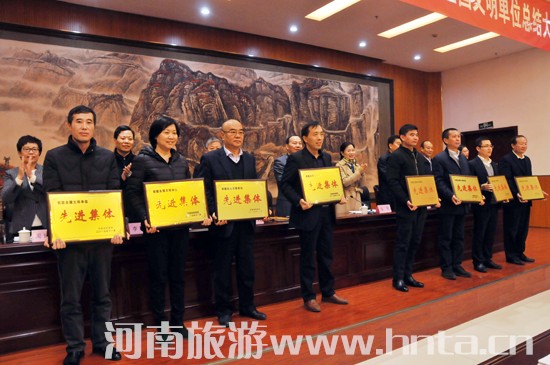 ʡ���ξ����_�W��؞���h��ʮ�Ŵ����߳ɹ���(chu��ng)��ȫ��������λ���Y���