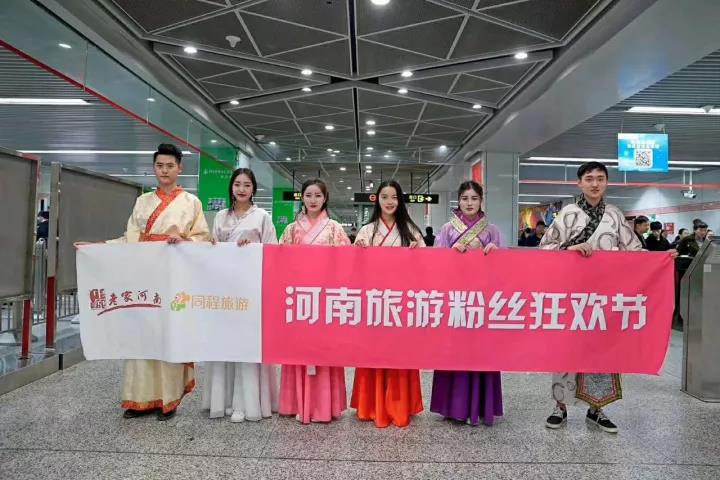    ���f(w��n)�ο��κ���   &ldquo;�ϼҺ������η۽z��g��&rdquo;��(chu��ng)��Ŀ�ĵؠI(y��ng)�N��ģʽ