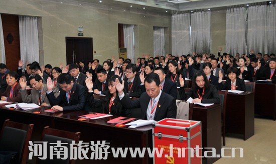 �Ҿ�ֱ�ٙC�P(gu��n)�hί�A�M��ɓQ��