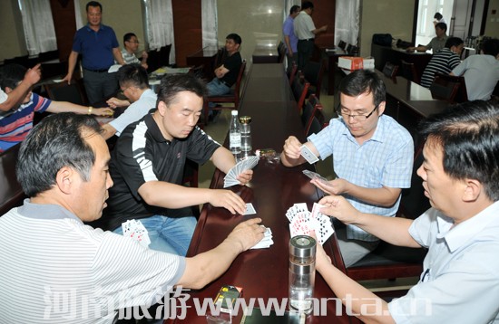 �Ҿ֙C�P�\�ӕ��A�M�Y��