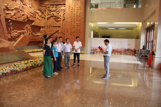 �C�P(gu��n)����(w��)���ĽM���h�T������ԣ���o(j��)���^�_չ�w�ʽ�h�n��� 