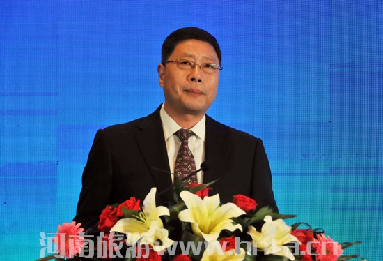 �ж���&ldquo;�f(w��n)����&rdquo;����֮���ƏV���(d��ng)���M(j��n)&ldquo;���`���l(xi��ng)�ϼҺ���&rdquo;