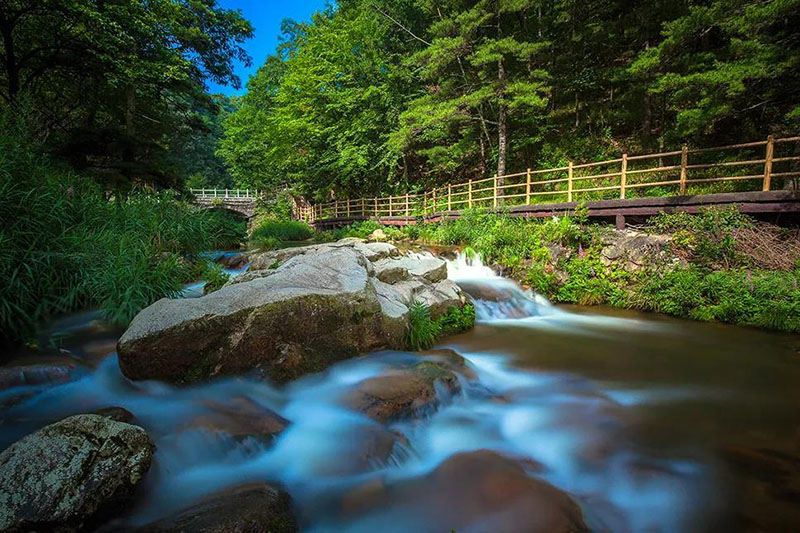 �����е�ɽˮ֮��������ɽ������